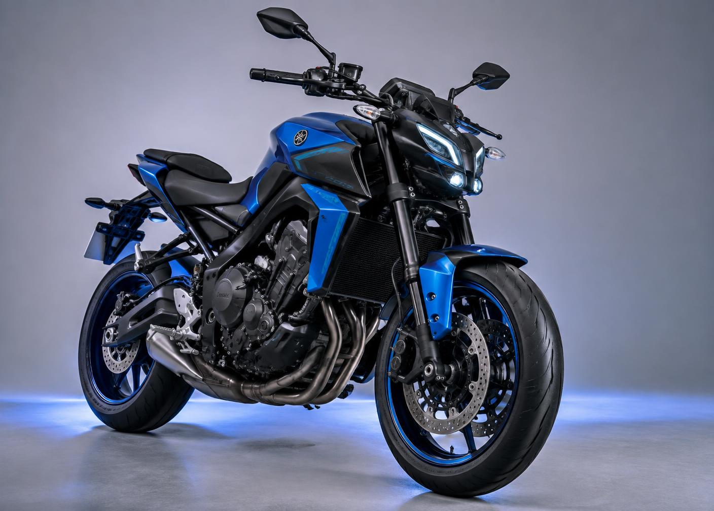Moto deportiva 900 cc